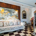High-end 3br - Private Garden, Terrace & Bbq בוקרשט