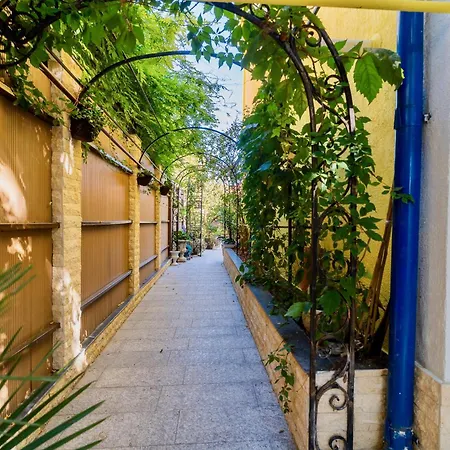 וילה High-end 3br - Private Garden, Terrace & Bbq