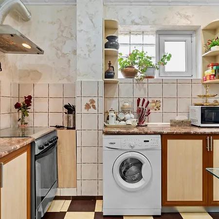 High-end 3br - Private Garden, Terrace&bbq