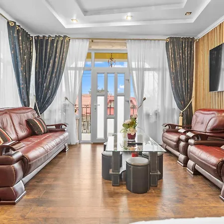 High-end 3br - Private Garden, Terrace & Bbq Bucareste