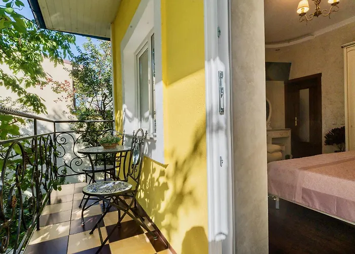 Villa High-end 3br - Private Garden, Terrace & Bbq *