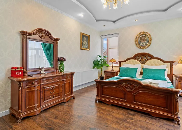 High-end 3br - Private Garden, Terrace & Bbq Villa Bukarest