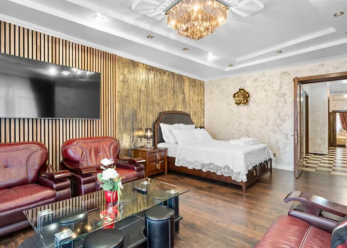 High-end 3br - Private Garden, Terrace & Bbq