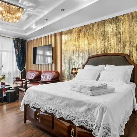 High-end 3br - Private Garden, Terrace & Bbq *